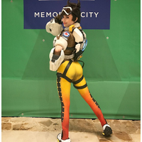 amouranth - BOYk_migOG4-O6EXyd1m-Wsr2oWV6.jpg